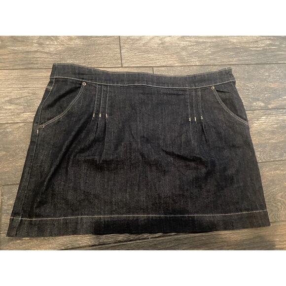 Elle Dark Wash Jean short womens skirt size 16 Mini NWOT Denim￼ - Picture 1 of 6